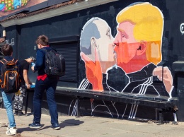 Трамп заблуждается в выгодах " большой сделки" с Россией - The Economist