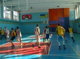 В Павлограде прошел турнир по баскетболу