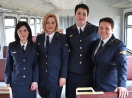 Проводники приняли роды у пассажирки поезда Знаменка - Одесса