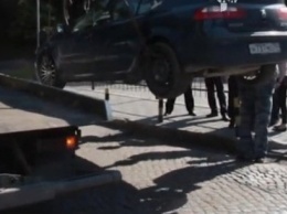 В Калининграде пьяная автоледи устроила ДТП