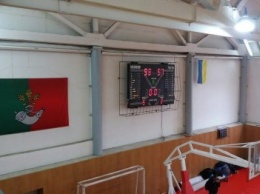 Криворожские баскетболисты с разгромным счетом обыграли спортсменов из Кременчуга (ФОТО)