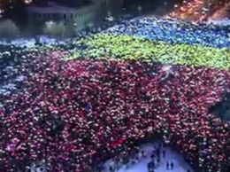 Протестующие в Бухаресте настаивают на отставке правительства