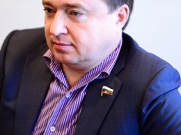 Депутат Госдумы внедрил своего помощника в среду алкоголиков