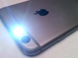 Как включить оба светодиода LED-вспышки iPhone?