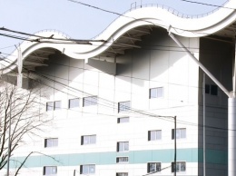 «Архитектурный патруль» в новом терминале Одесского аэропорта: крыша течет, плитка отклеивается, а ливневок нет