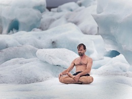 Ученые рассказали о человеке, способном выжить в арктических водах