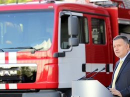 Аваков пообещал скорую ликвидацию пожарной инспекции