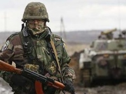 Российские военные захватили заложников в школе на Луганщине