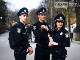 Тяжелый первый год патрульной полиции Кременчуга: чаще всего полицейские выезжают на семейные скандалы и ДТП