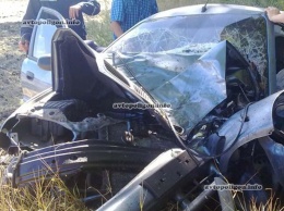 ДТП на Киевщине: Daewoo Lanos вылетел с дороги - из авто его извлекали спасатели. ФОТО