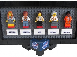 В конструкторах Lego появятся женщины из НАСА