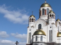В Екатеринбурге подростки украли рясы и устроили фотосессию в Храме-на-Крови