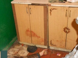 Жестокое убийство на Ровенщине: мужчина зарезал знакомого кухонным ножом