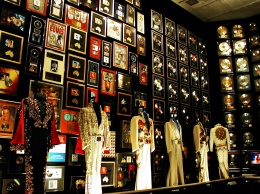 В Теннесси открылся музей, посвященный Элвису Пресли