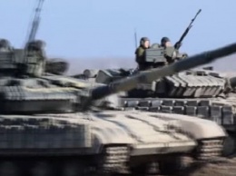 Натиск и огонь: появилось яркое видео учений украинских военных