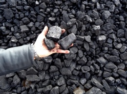 Украина договорилась о транзите угля из ДНР через Россию
