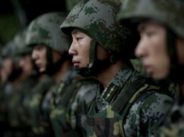 Китайские военные учат студентов мысленно управлять роботами