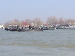 В Одесской области рыбаки перекрыли Дунай из-за селедки