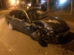 Из-за халатных дорожников в Одессе разбился таксист (ФОТО)