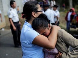 Дети, погибшие при пожаре в Гватемале, сидели в закрытой на замок комнате