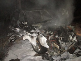На Николаевщине бизнесмену сожгли два «Мерседеса»