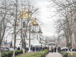 В Одессе похоронили расстрелянного в Киеве бизнесмена «Беню» (фото)