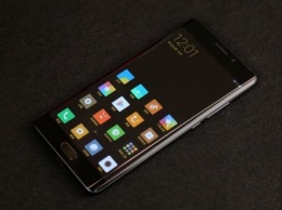 Xiaomi планирует выпустить женственный вариант смартфона Mi Note 2