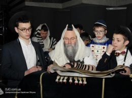 Как днепровские евреи отметили Пурим (ФОТО)