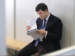 Журналисты показали самые смешные моменты суда над Насировым
