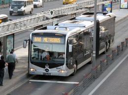 Через пару лет в Киеве могут появиться метробусы