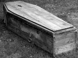 Общественность возмущена конкурсом на лучшее селфи с мертвой девочкой из Сыктывкара