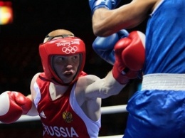 Российский боксер Тищенко выиграл золото ЧЕ без боя