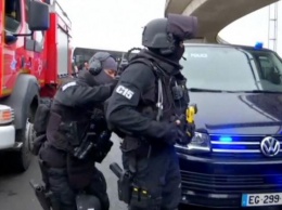 В Париже эвакуировали аэропорт Орли из-за стрельбы