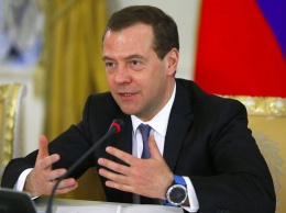 В России в 10 раз выросли продажи «умных» часов Дмитрия Медведева