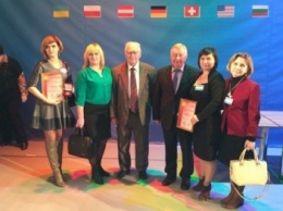 Авдеевская школа получила золото на международной выставке учебных заведений 2017(ФОТО)