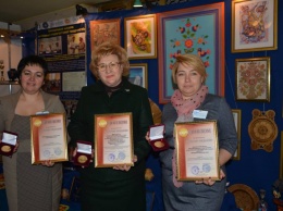 Педагоги Николаевщины вернулись с медалями с Международной выставки «Современные учебные заведения»
