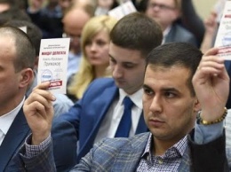 Первый пошел! Депутата Камянского горсовета от БПП отозвали после проведения партийной проверки