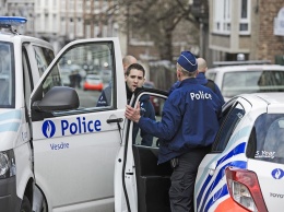 В бельгийском Антверпене полиция мужчина пытался наехать на толпу пешеходов