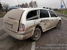 В Тернопольской области пьяный водитель протаранил полицейский автомобиль