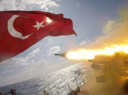 Турецкие ВМС начинают учения в Черном море