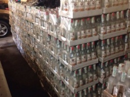 На Сумщине изъяли фальсифицированную водку стоимостью 1,2 млн гривен (ФОТО)