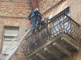 На улице Софийской из пожара спасли трех жителей