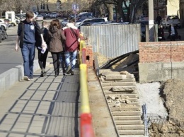 Лестницы в одесскую «канаву» снова выложены гранитом (ФОТО)