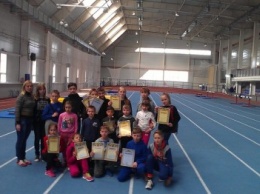 Мирноградские легкоатлеты привезли медали с чемпионата Донецкой области