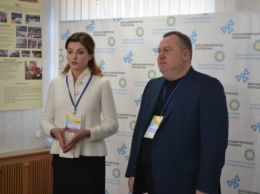 В Днепре Марина Порошенко пообщалась с "особыми" детьми (ФОТОРЕПОРТАЖ)