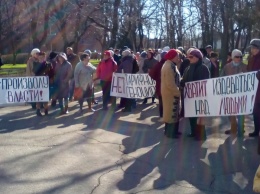 Из-за протеста жителей Очакова в городе приостановили повышение стоимости воды