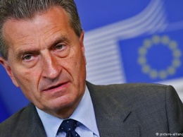 Еврокомиссар предупредил об увеличении взносов в казну ЕС