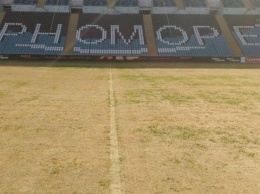 На стадионе «Черноморец» летом заменят газон