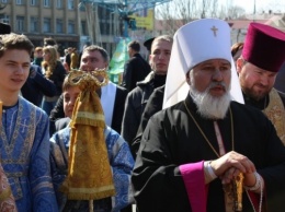 Николаевцы помолились за Украину на Соборной площади