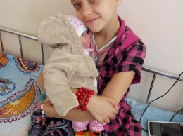 Чуда не произошло: юная поклонница Тины Кароль, за судьбу которой переживала вся Украина, умерла от рака
